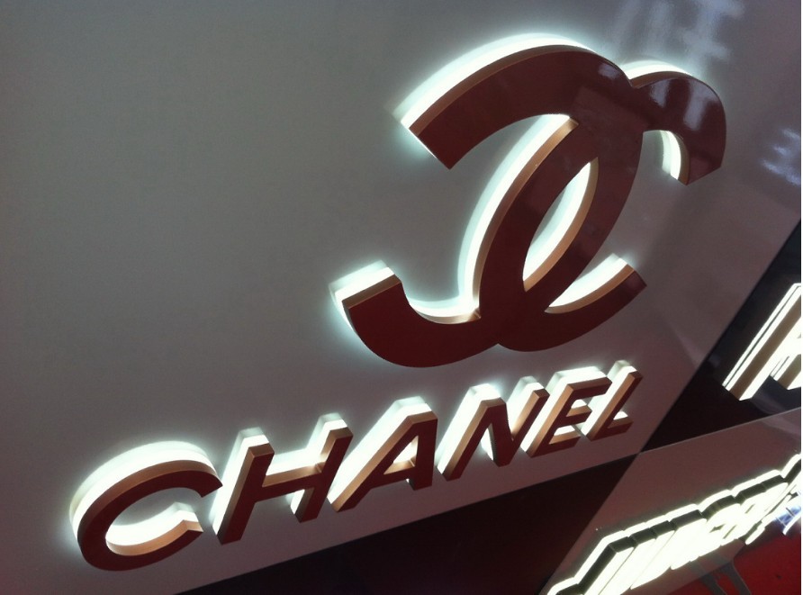 HALO LIT STAINLESS LETTERS